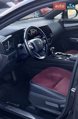 Внедорожник / Кроссовер Lexus NX 2022 в 