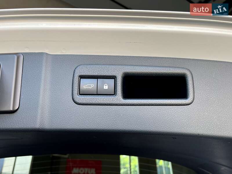 Внедорожник / Кроссовер Lexus NX 2019 в Киеве фото 19 Внедорожник / Кроссовер Lexus NX 2019 в Киеве