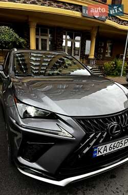 Внедорожник / Кроссовер Lexus NX 2019 в 