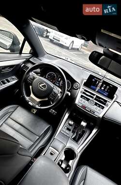 Внедорожник / Кроссовер Lexus NX 2019 в 