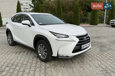 Позашляховик / Кросовер Lexus NX 2014 в 