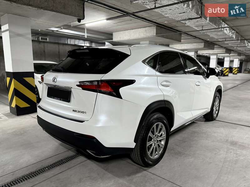 Позашляховик / Кросовер Lexus NX 2015 в Дніпрі