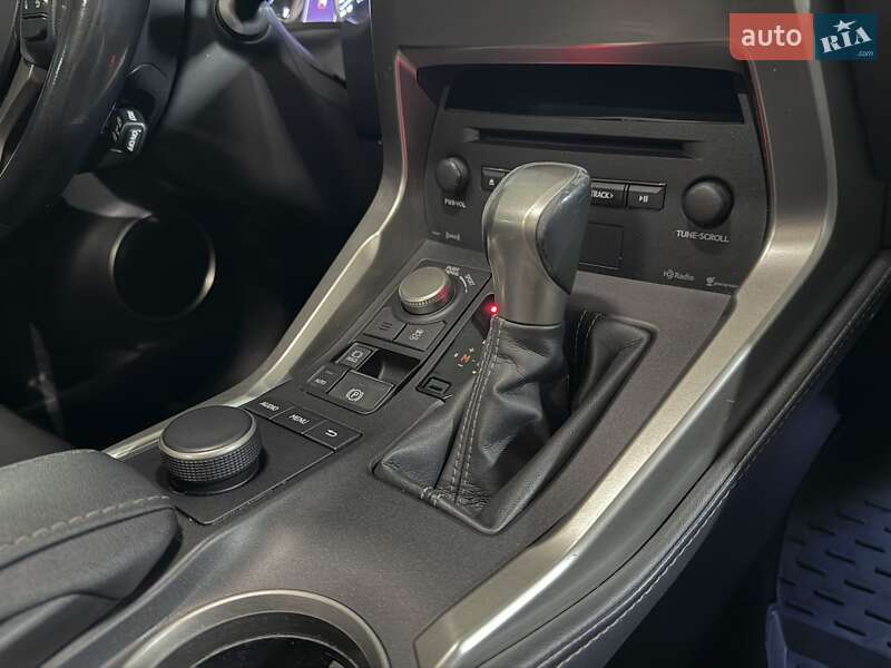 Позашляховик / Кросовер Lexus NX 2015 в Дніпрі