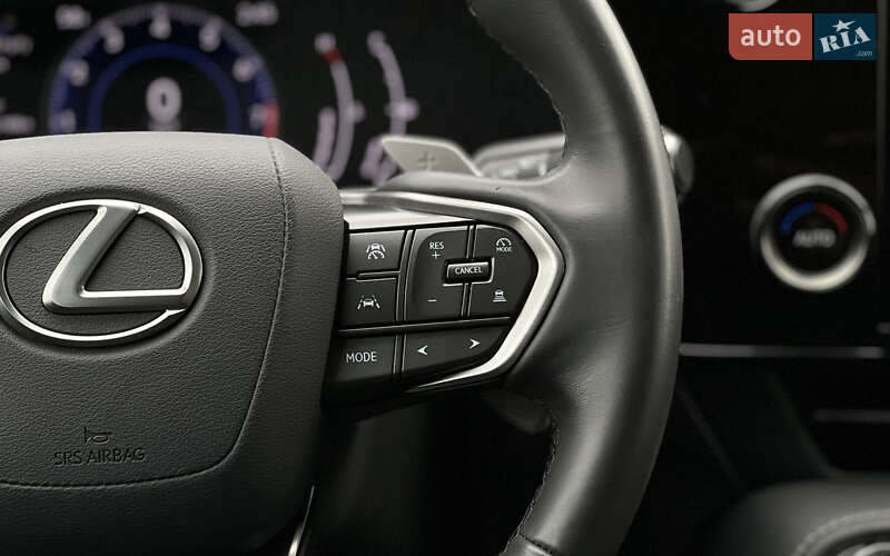 Позашляховик / Кросовер Lexus NX 2022 в Львові