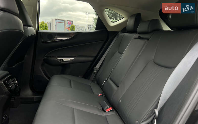 Позашляховик / Кросовер Lexus NX 2022 в Львові