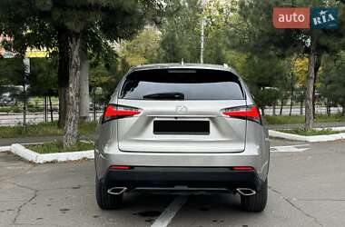 Позашляховик / Кросовер Lexus NX 2016 в 