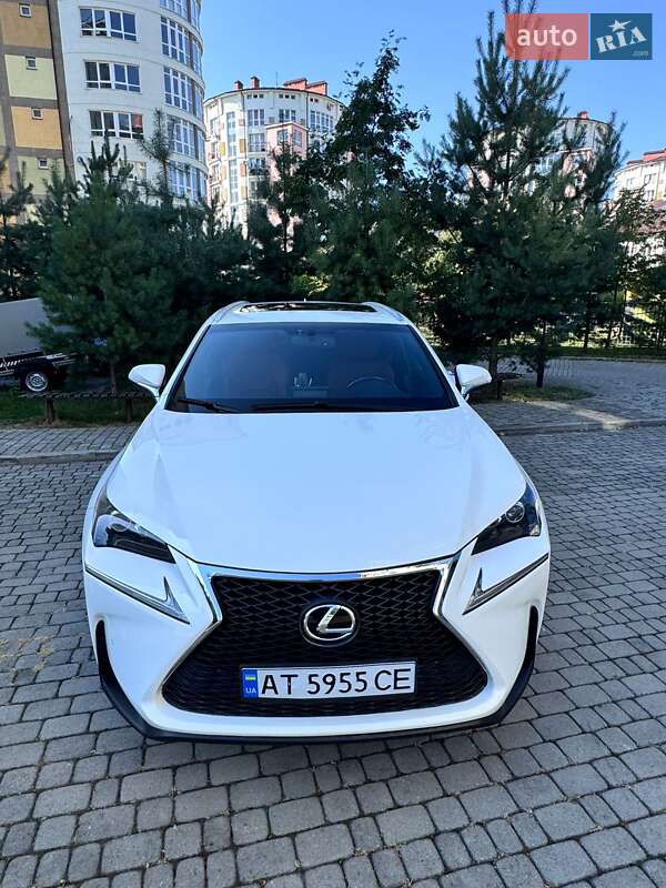 Внедорожник / Кроссовер Lexus NX 2016 в Ивано-Франковске
