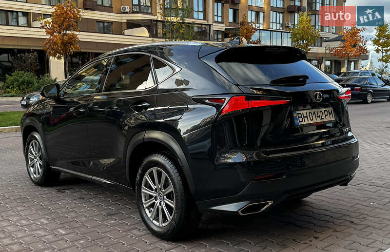 Внедорожник / Кроссовер Lexus NX 2021 в Киеве