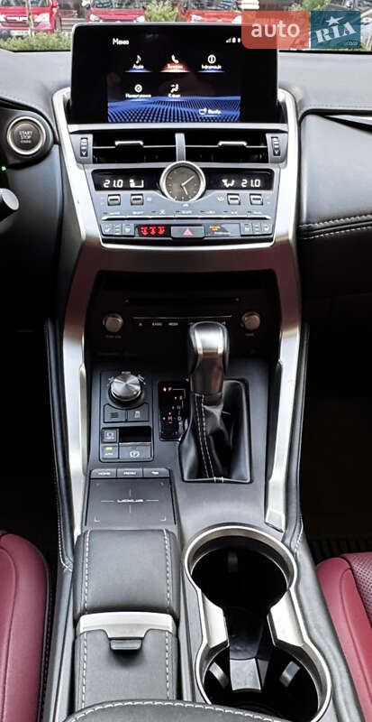 Внедорожник / Кроссовер Lexus NX 2021 в Киеве