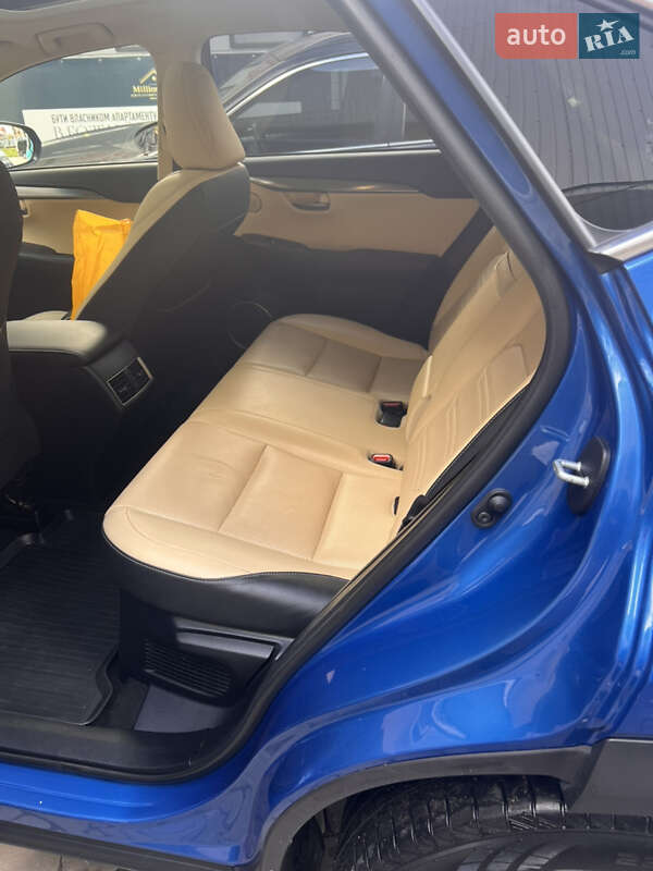 Позашляховик / Кросовер Lexus NX 2018 в Теребовлі фото 31 Позашляховик / Кросовер Lexus NX 2018 в Теребовлі