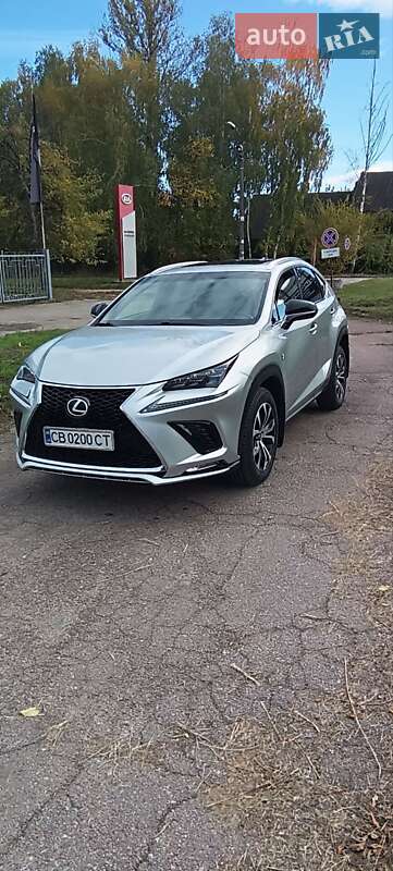 Позашляховик / Кросовер Lexus NX 2015 в 