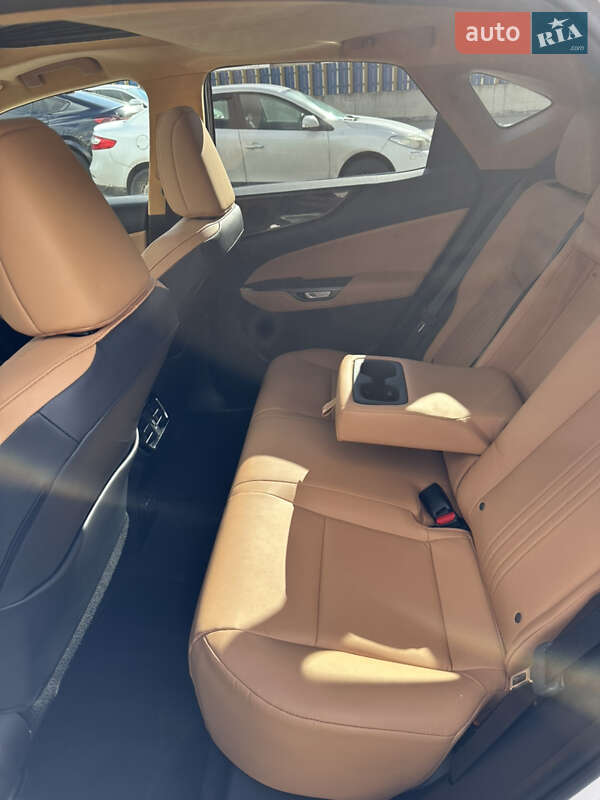 Позашляховик / Кросовер Lexus NX 2022 в Києві фото 27 Позашляховик / Кросовер Lexus NX 2022 в Києві