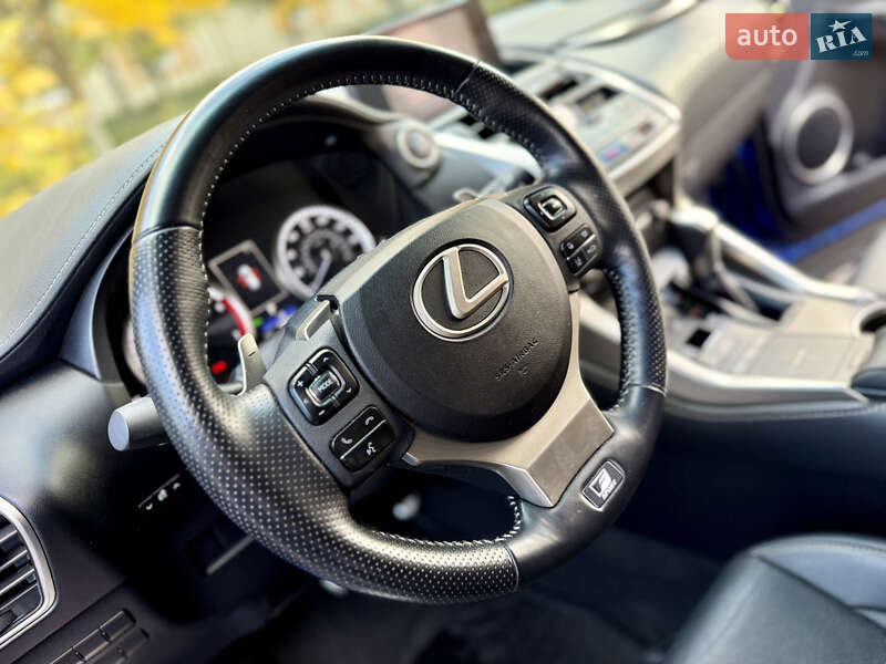 Позашляховик / Кросовер Lexus NX 2019 в Києві