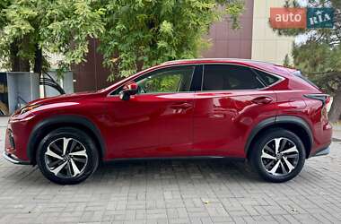 Внедорожник / Кроссовер Lexus NX 2018 в 