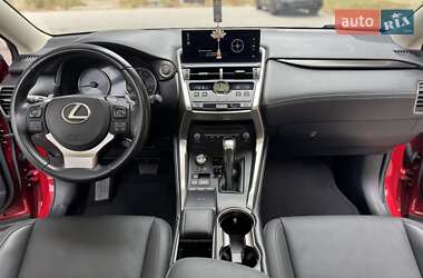 Внедорожник / Кроссовер Lexus NX 2018 в 