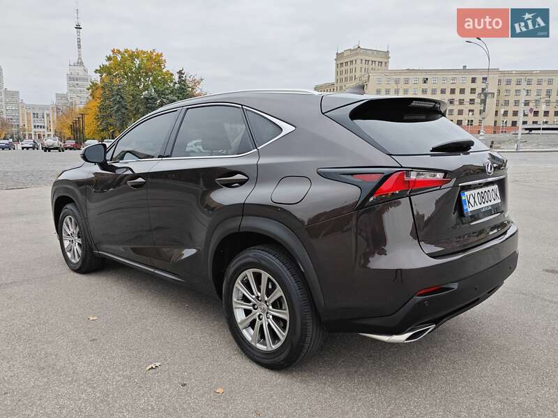 Внедорожник / Кроссовер Lexus NX 2015 в Харькове