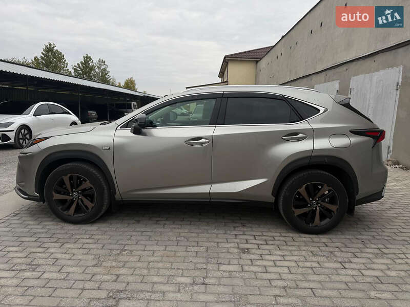 Позашляховик / Кросовер Lexus NX 2020 в Кам'янському