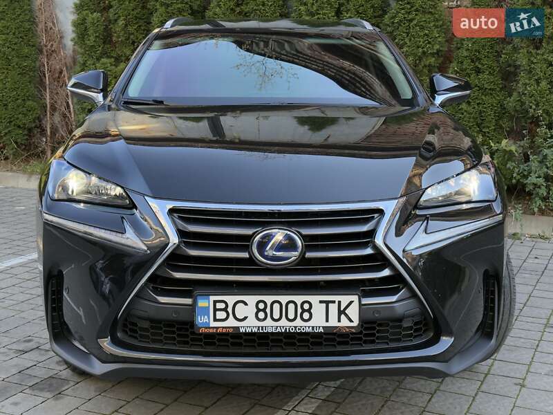 Позашляховик / Кросовер Lexus NX 2015 в Львові
