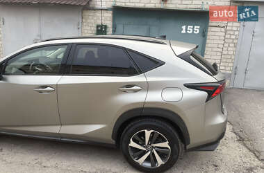 Позашляховик / Кросовер Lexus NX 2018 в  фото 4 Позашляховик / Кросовер Lexus NX 2018 в