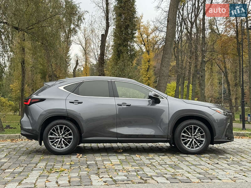 Позашляховик / Кросовер Lexus NX 2022 в Києві фото 4 Позашляховик / Кросовер Lexus NX 2022 в Києві