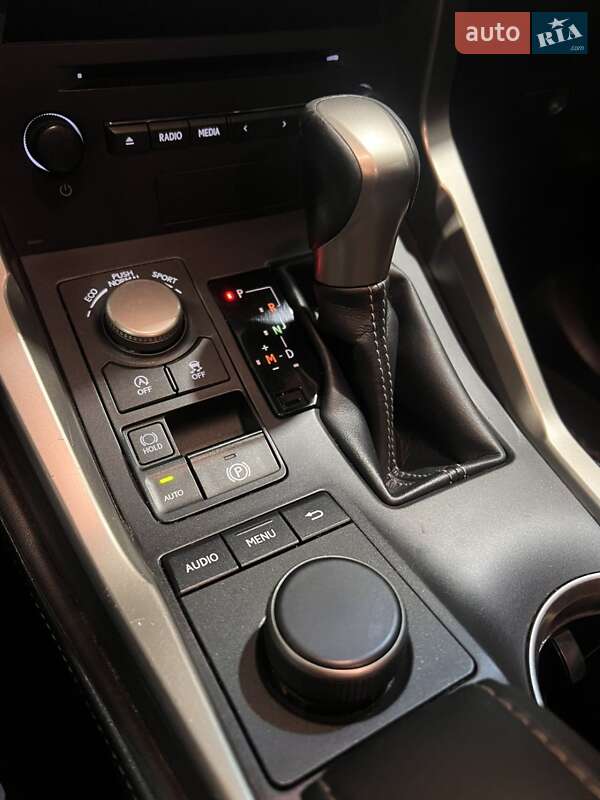 Внедорожник / Кроссовер Lexus NX 2016 в Киеве фото 16 Внедорожник / Кроссовер Lexus NX 2016 в Киеве