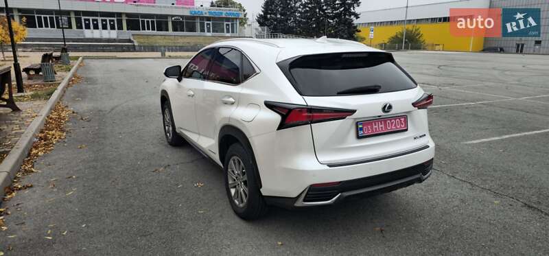 Позашляховик / Кросовер Lexus NX 2020 в Києві