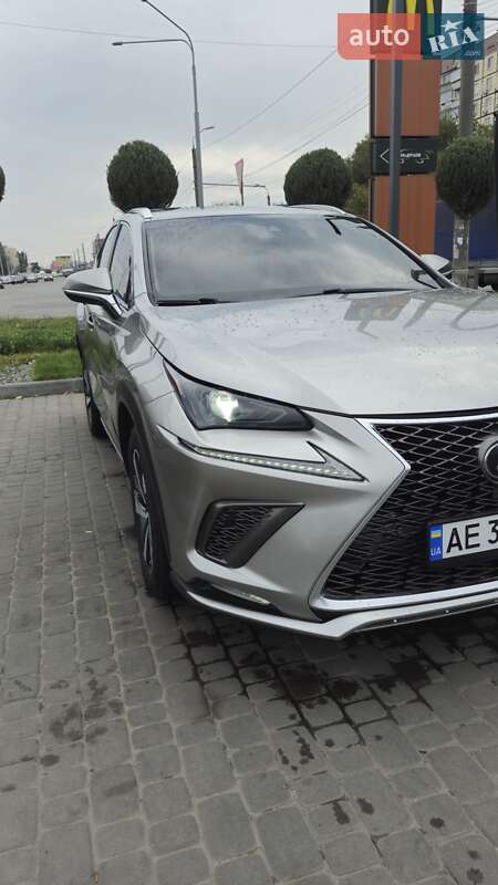 Позашляховик / Кросовер Lexus NX 2019 в Дніпрі фото 4 Позашляховик / Кросовер Lexus NX 2019 в Дніпрі