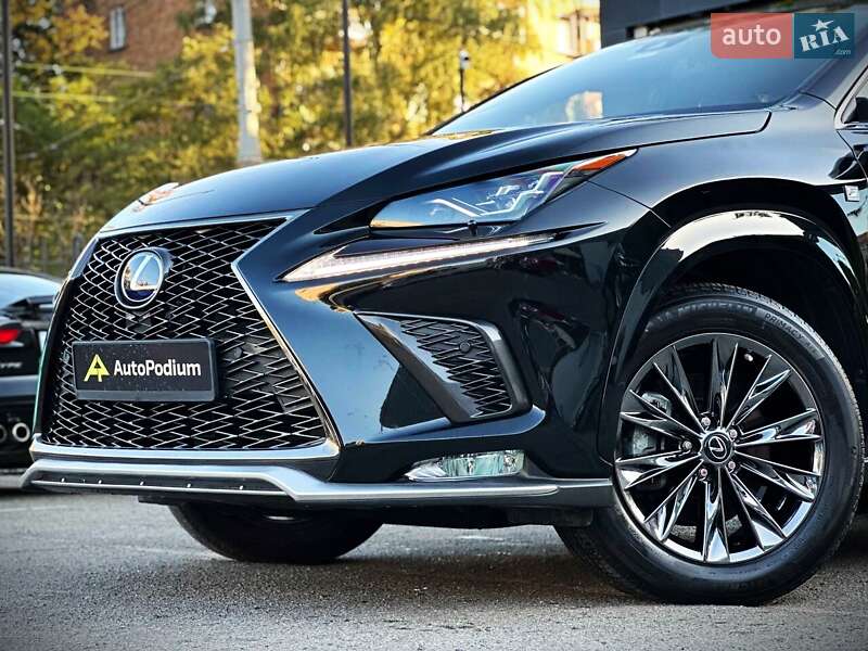 Внедорожник / Кроссовер Lexus NX 2020 в Киеве
