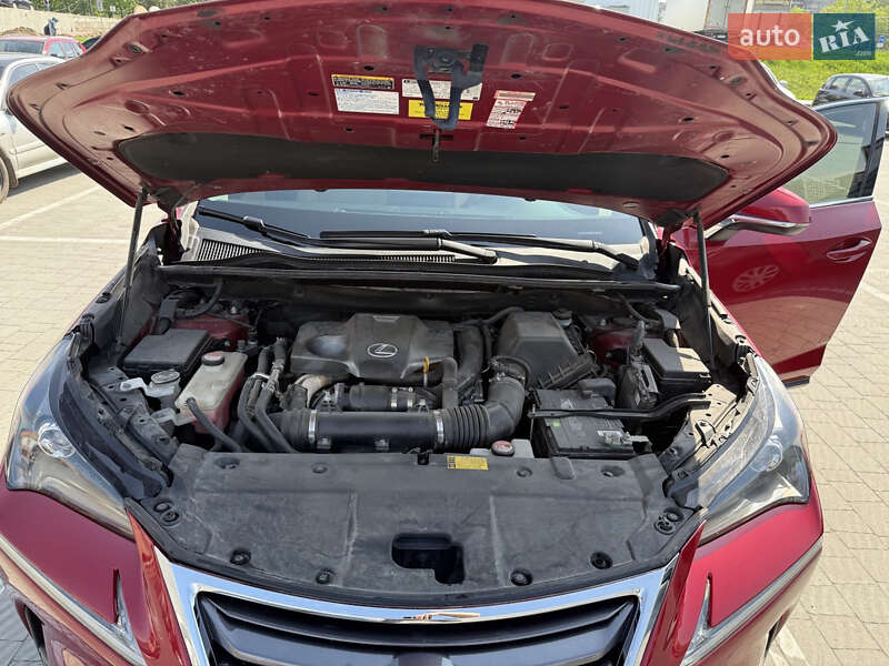 Позашляховик / Кросовер Lexus NX 2014 в Львові фото 7 Позашляховик / Кросовер Lexus NX 2014 в Львові