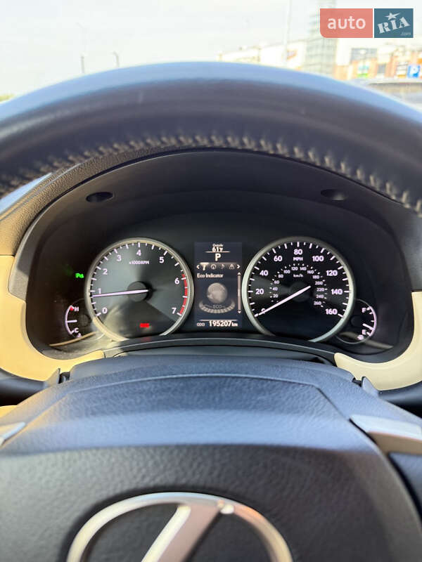 Позашляховик / Кросовер Lexus NX 2014 в Львові фото 29 Позашляховик / Кросовер Lexus NX 2014 в Львові