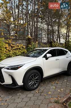 Позашляховик / Кросовер Lexus NX 2022 в Києві