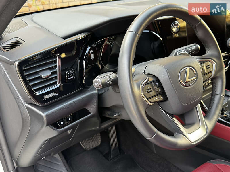 Внедорожник / Кроссовер Lexus NX 2024 в Киеве