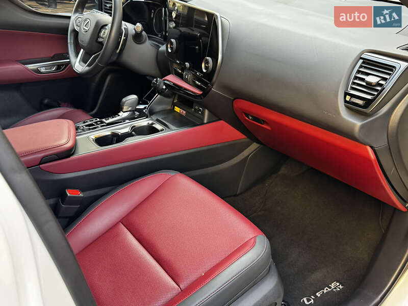 Внедорожник / Кроссовер Lexus NX 2024 в Киеве