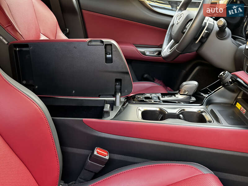 Внедорожник / Кроссовер Lexus NX 2024 в Киеве