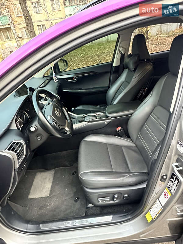 Внедорожник / Кроссовер Lexus NX 2015 в Киеве