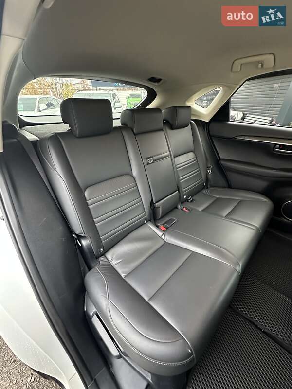Позашляховик / Кросовер Lexus NX 2015 в Білогородці фото 23 Позашляховик / Кросовер Lexus NX 2015 в Білогородці
