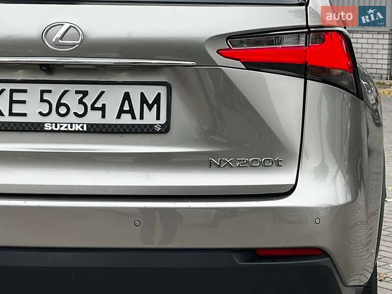 Позашляховик / Кросовер Lexus NX 2015 в Дніпрі фото 6 Позашляховик / Кросовер Lexus NX 2015 в Дніпрі