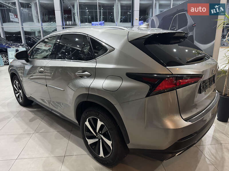 Позашляховик / Кросовер Lexus NX 2019 в Чернігові