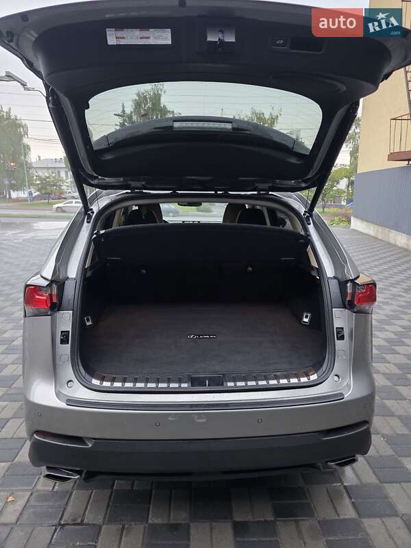 Позашляховик / Кросовер Lexus NX 2014 в Хмельницькому