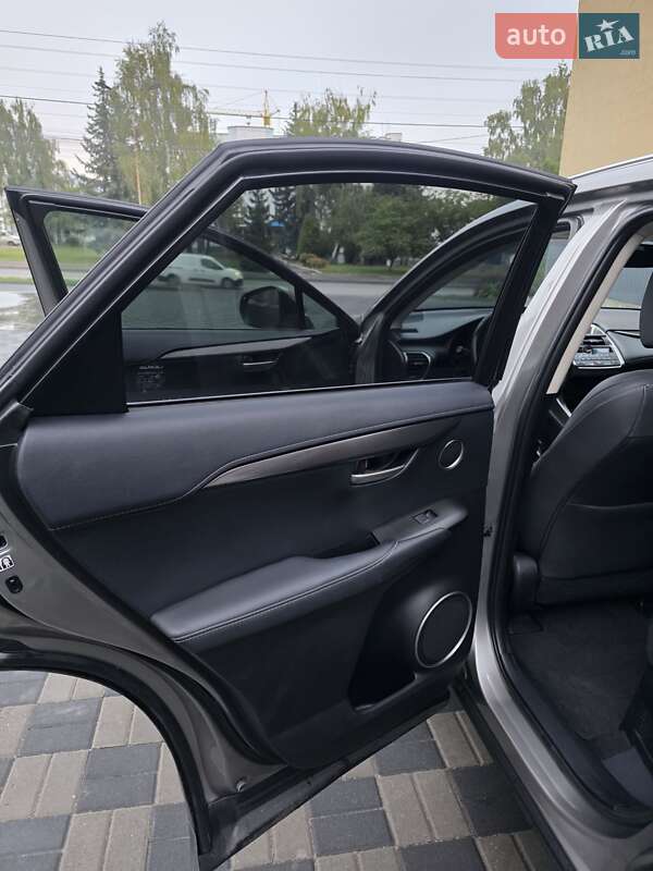 Позашляховик / Кросовер Lexus NX 2014 в Хмельницькому