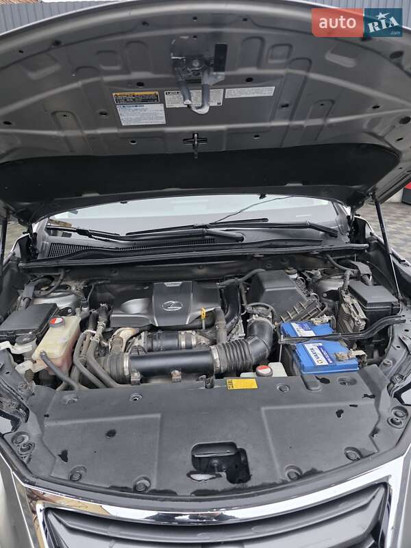 Позашляховик / Кросовер Lexus NX 2014 в Хмельницькому