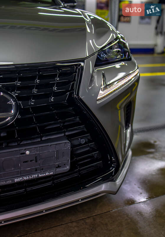 Позашляховик / Кросовер Lexus NX 2020 в Чернівцях
