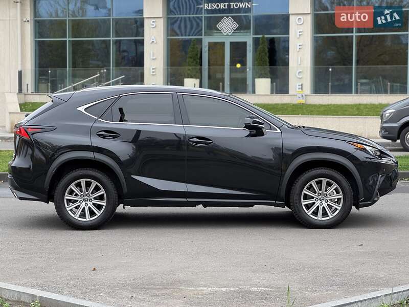 Позашляховик / Кросовер Lexus NX 2019 в Дніпрі