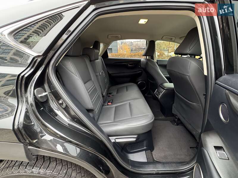 Позашляховик / Кросовер Lexus NX 2019 в Дніпрі