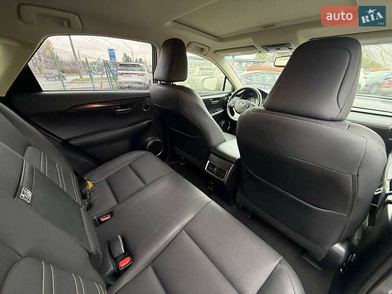 Позашляховик / Кросовер Lexus NX 2016 в Луцьку фото 6 Позашляховик / Кросовер Lexus NX 2016 в Луцьку