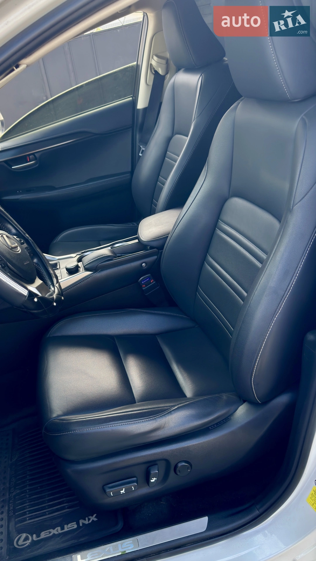 2016 Lexus NX - мініатюра 6