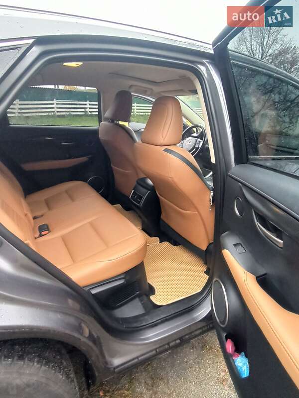 Позашляховик / Кросовер Lexus NX 2015 в Білій Церкві