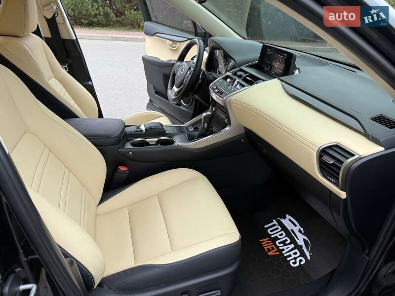 Позашляховик / Кросовер Lexus NX 2018 в Києві