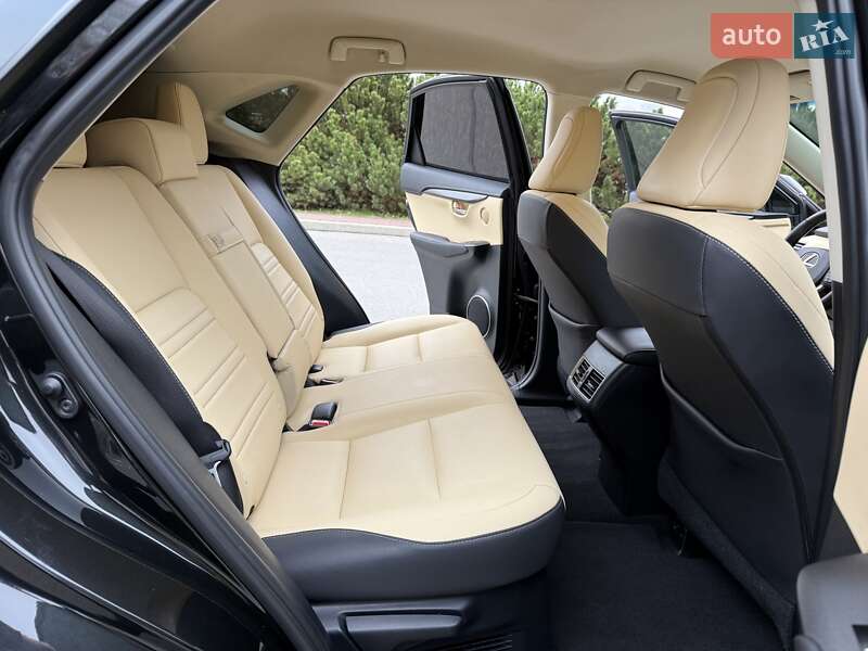 Позашляховик / Кросовер Lexus NX 2018 в Києві