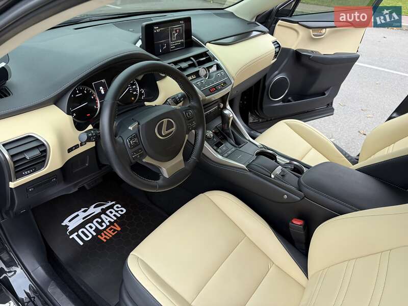 Позашляховик / Кросовер Lexus NX 2018 в Києві